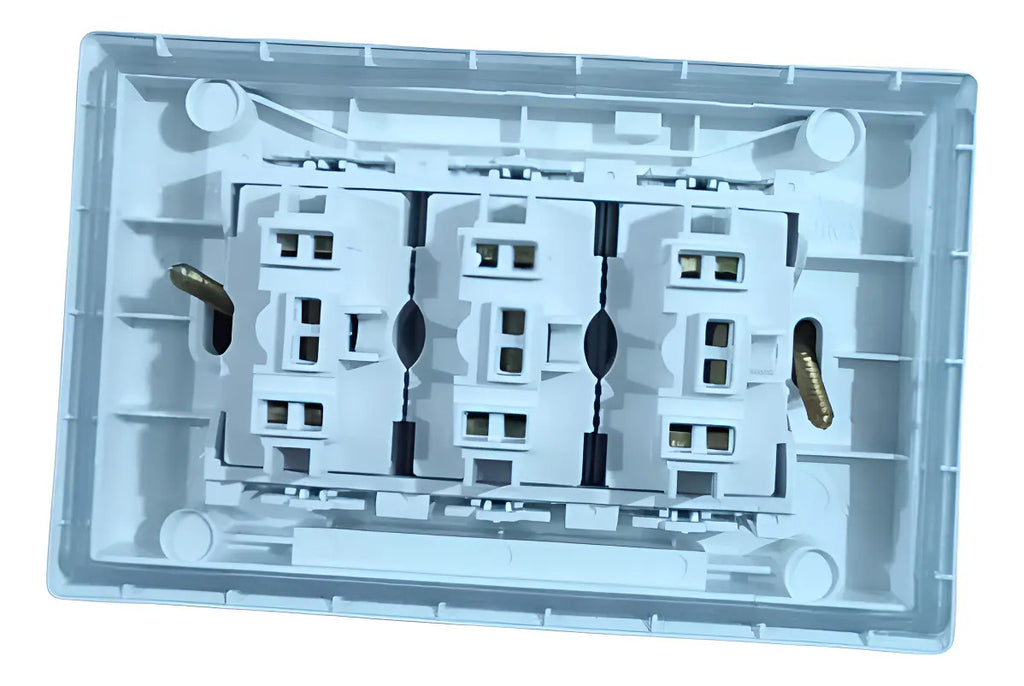 Tomacorriente Embutido Triple 10/16a Exterior Ip55 Hidrobox.