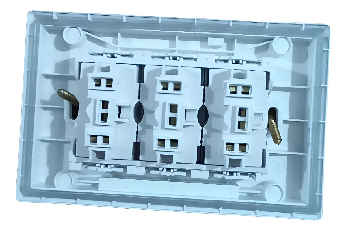 Tomacorriente Embutido Triple 10/16a Exterior Ip55 Hidrobox.
