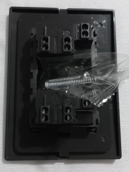 Tomacorriente Doble Embutido 10a 250v Sinthesi.