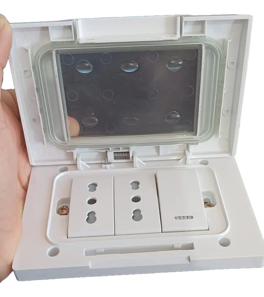 Tomacorriente Doble 16a + Int 9/12 Exterior Ip55 Hidrobox
