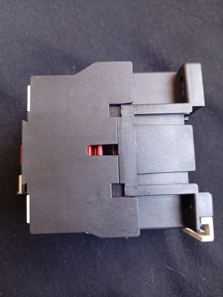 Contactor Tripolar Modelo Cjx2-d 0910 220v
