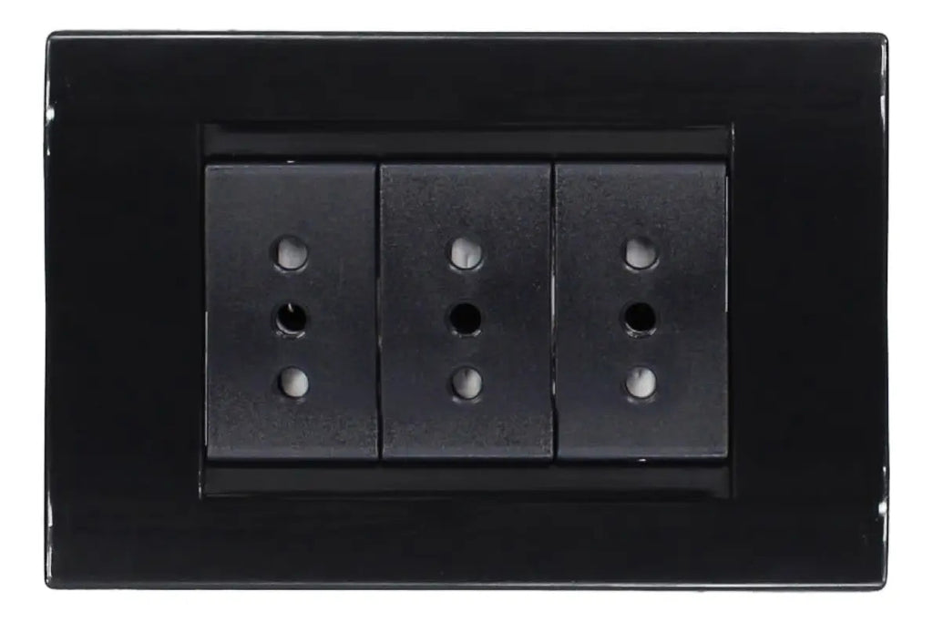 Tomacorriente Enchufe Triple  10a  Negro Embutido Kalop