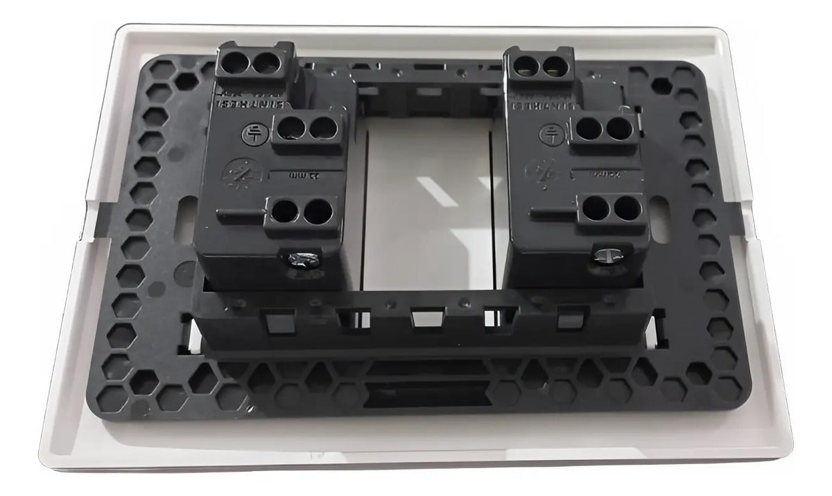 Tomacorriente Doble Embutido 10a 250v Sinthesi.